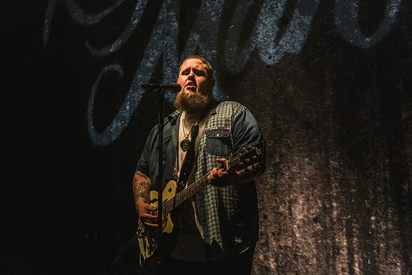 XL Celebrities Rag N Bone Man