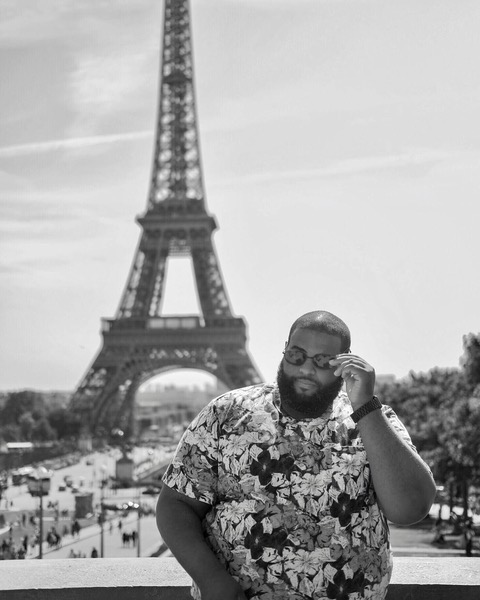 TRAVEL TIPS FOR THE BIG & TALL GUY 19 TRAVEL TIPS FOR THE BIG & TALL GUY