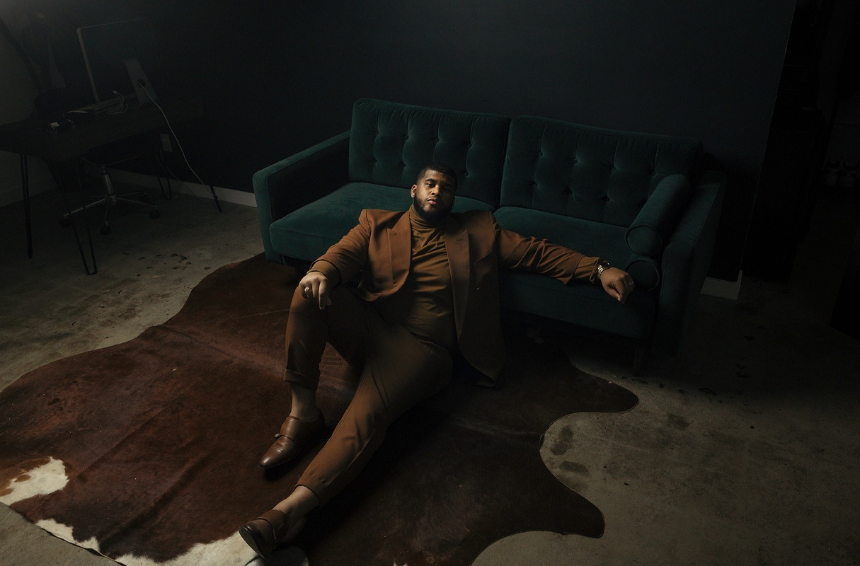 How's Fenty First Plus-Size Male Model Handling His New Fame? 3 How's Fenty First Plus-Size Male Model Handling His New Fame?